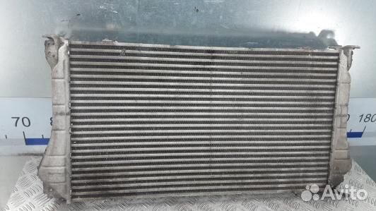 Радиатор интеркуллера toyota avensis T27 (BUK17KC0
