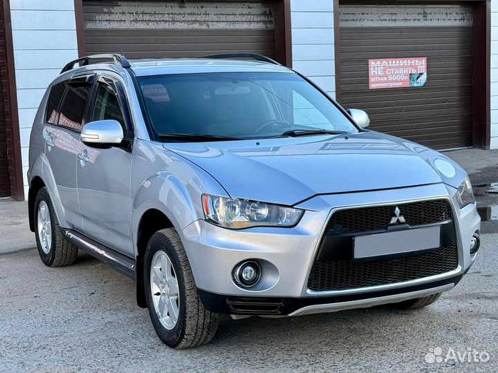 Mitsubishi Outlander 2.0 CVT, 2011, 255 000 км