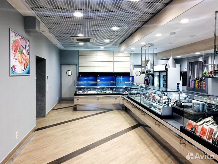 Рыбный магазин с оборудованием на продажу
