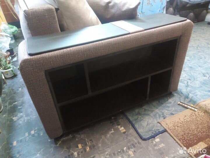 Угловой диван