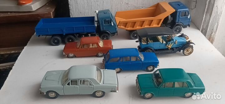 Коллекция масштабных моделей машинок СССР 1*43 80г