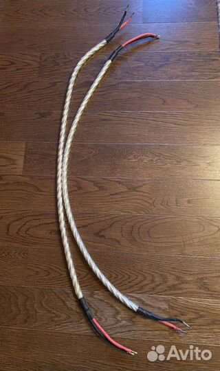 Акустический кабель QED Genesis Silver Spiral