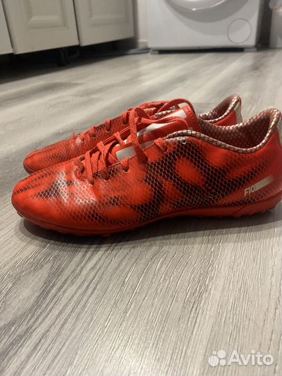 Сороконожки adidas f10
