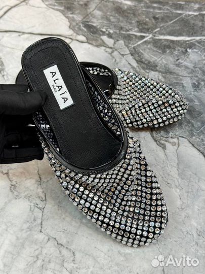 Шлепанцы Alaia