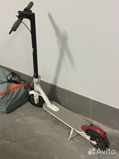 Электросамокат Xiaomi Mijia Electric Scooter M365