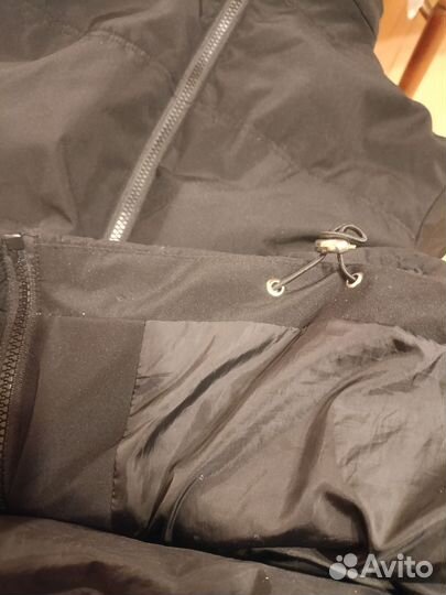 Куртка демисезонная на девочку. Р 42