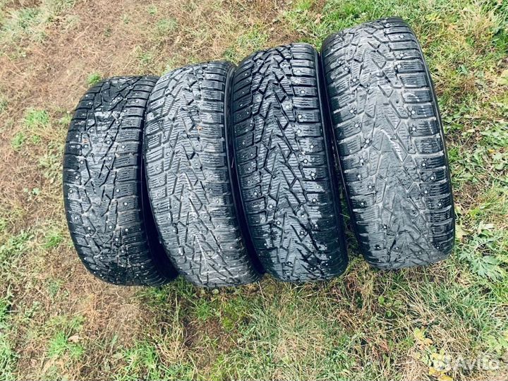 Nokian Tyres Hakkapeliitta 7 205/60 R16