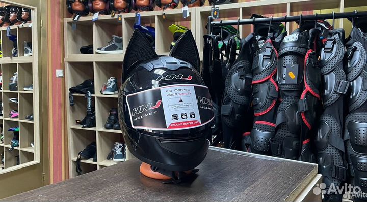 Мотошлем с ушками на мото