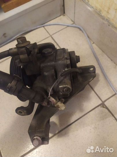 Насос гидроусилителя