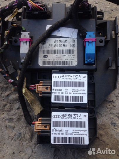 Блоки управления сиденьями на Audi A8 D3