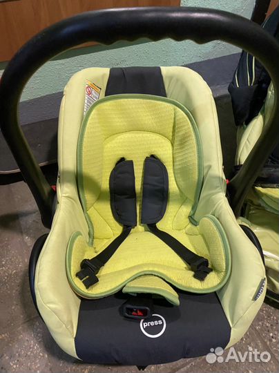 Коляска 3 в 1 Tuttis Zippy