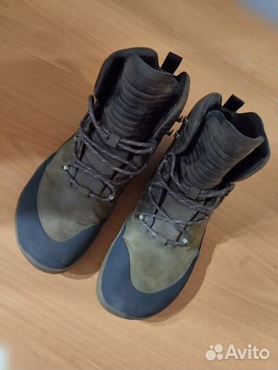 Трекинговые ботинки Vivobarefoot