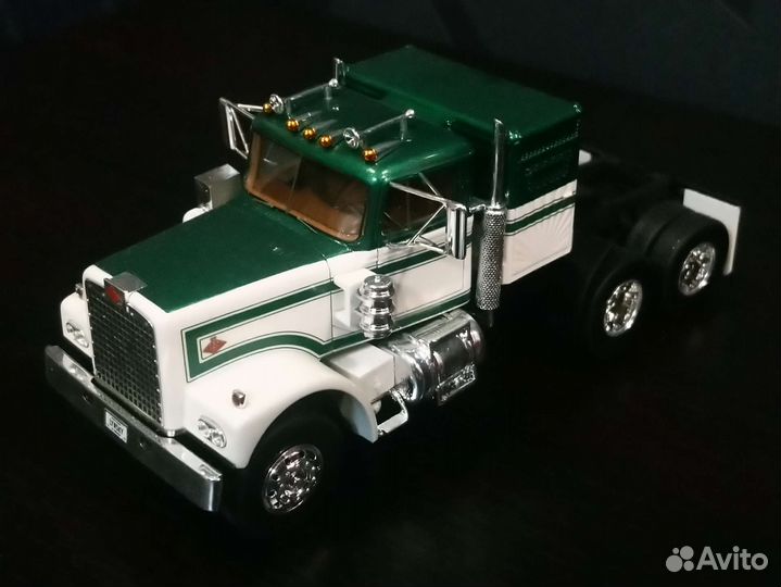 Модели грузовиков NEO 1:43