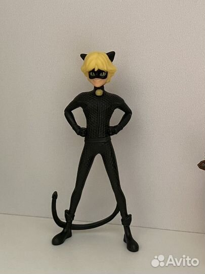 Фигурка Супер Кота (киндер)