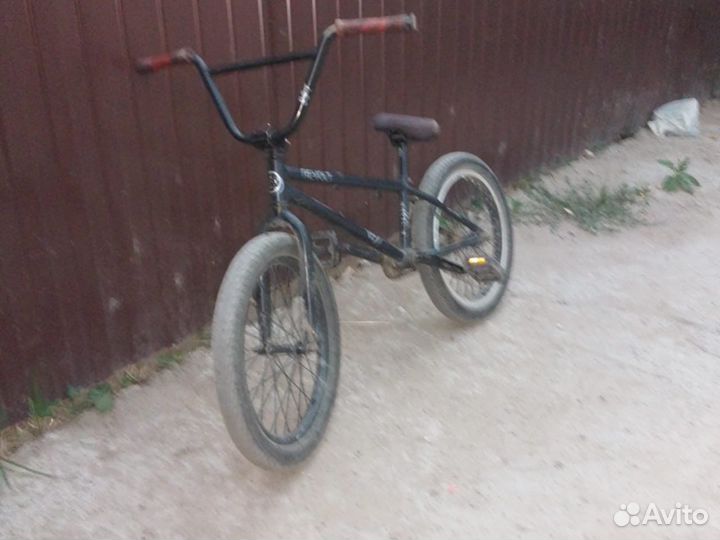Трюковой велосипед bmx