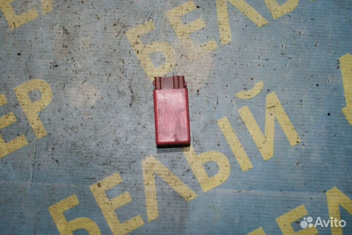 Реле L203 Volvo V70