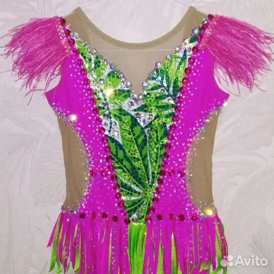 Купальник для художественной гимнастики