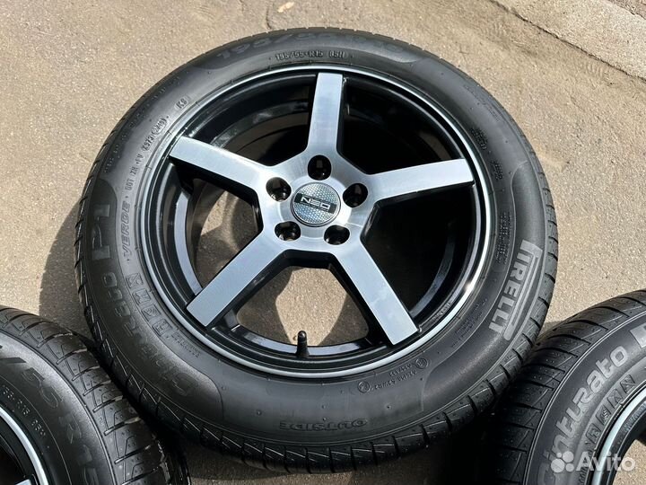 Новый комплект колес на Volkswagen Polo R15