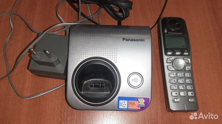 VoIP адаптер с радиотелефоном