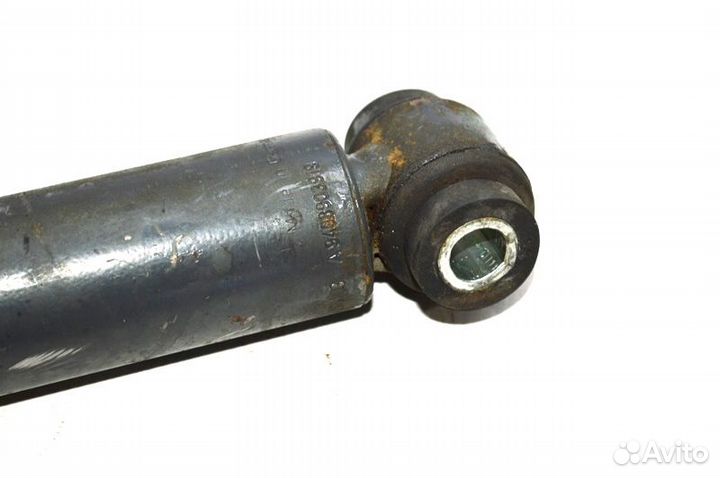 Амортизатор бокового качения кабины, левый mercede