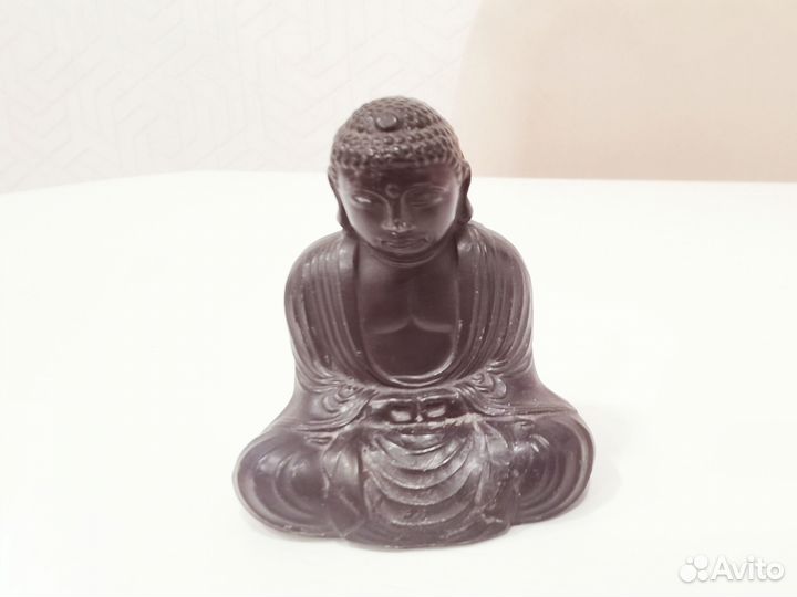 Фигурка Будда