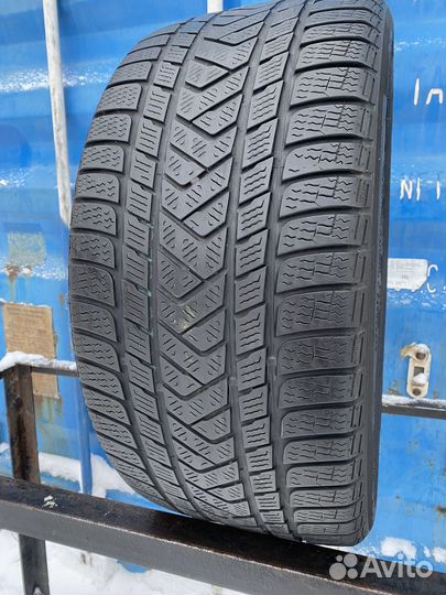 Pirelli Winter Sottozero 3 275/40 R19