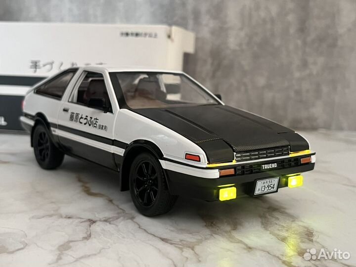Модель toyota ae 86 1:20