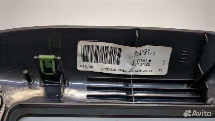 Рамка под магнитолу Ford Escape, 2007