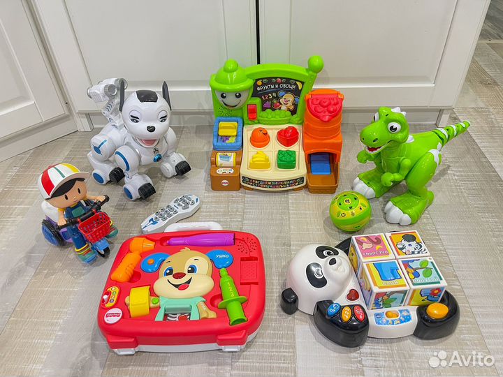 Развивающие интерактивные игрушки fisher price