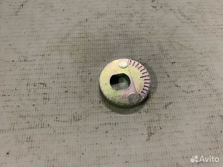 Шaйбa болта сход-развала Mitsubishi Galant