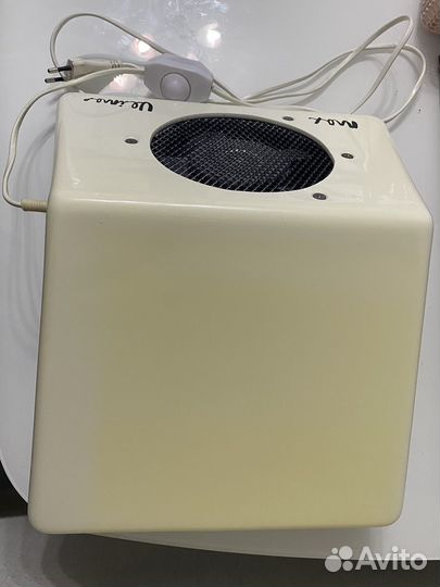 Вытяжка пылесос для маникюра