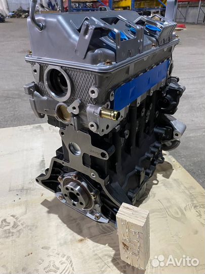 Двигатель 4G18 Новый mitsubishi