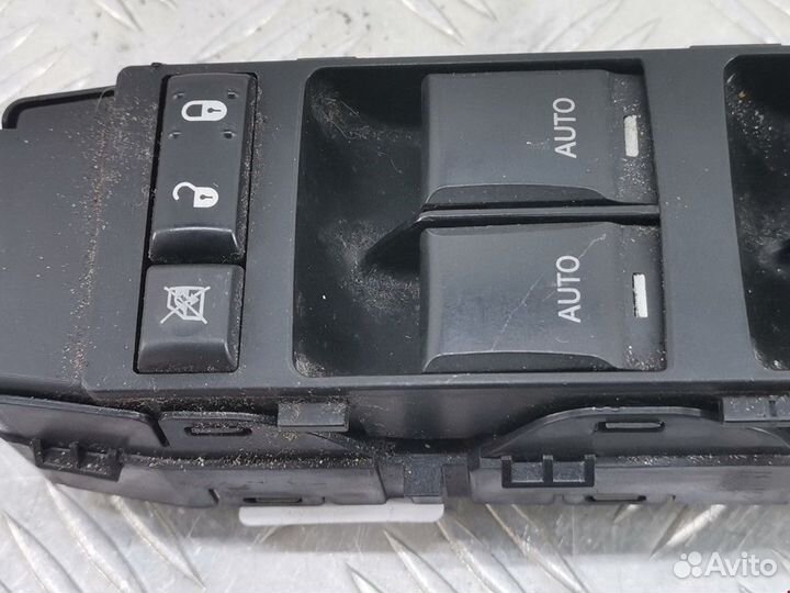 Блок управления стеклоподъемниками Chrysler 3