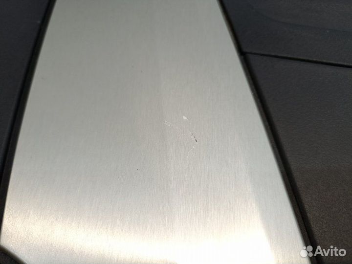 Крышка двигателя декоративная Mercedes-Benz