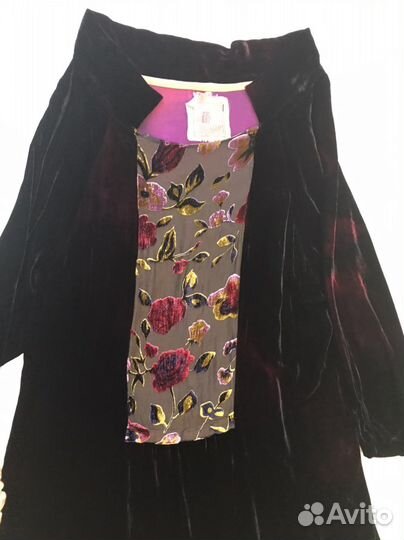 Дизайнерское платье