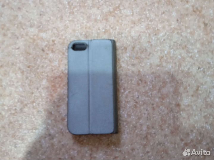 Чехол на iPhone 5s