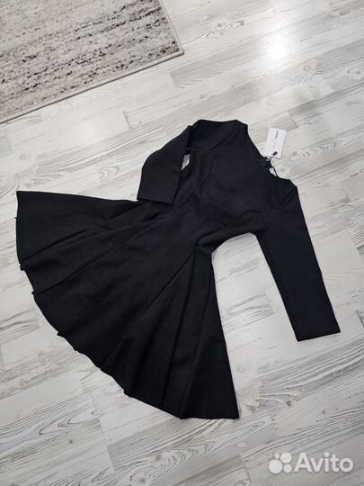Черное платье спандекс