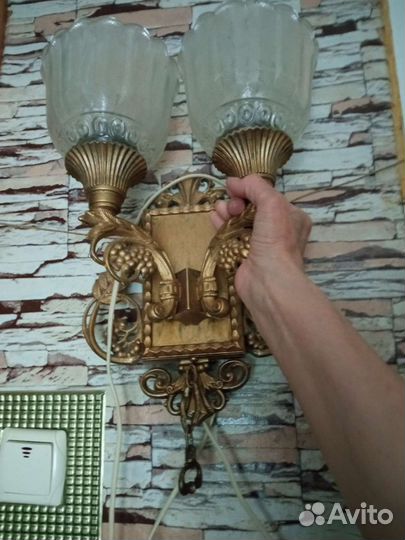 Настенный светильник бра