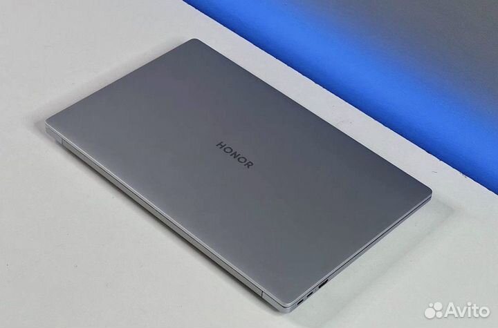 Honor magicbook 16 16/512gb 144hz