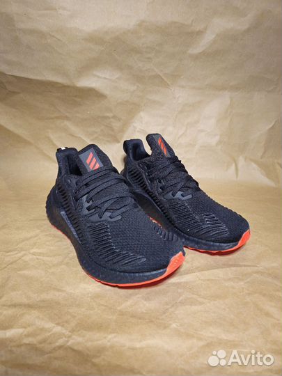 Кроссовки Adidas alphaboost