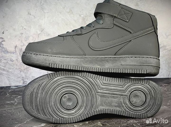 Кроссовки Nike Air Force 40 размер