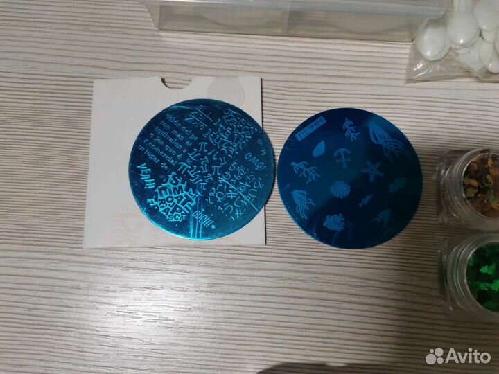 Для наращивания ногтей