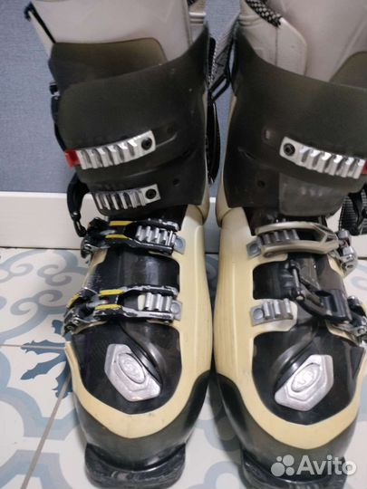 Горнолыжные ботинки salomon 28