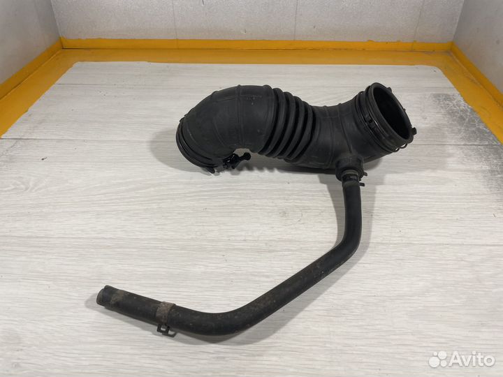 Патрубок воздушного фильтра Hyundai solaris