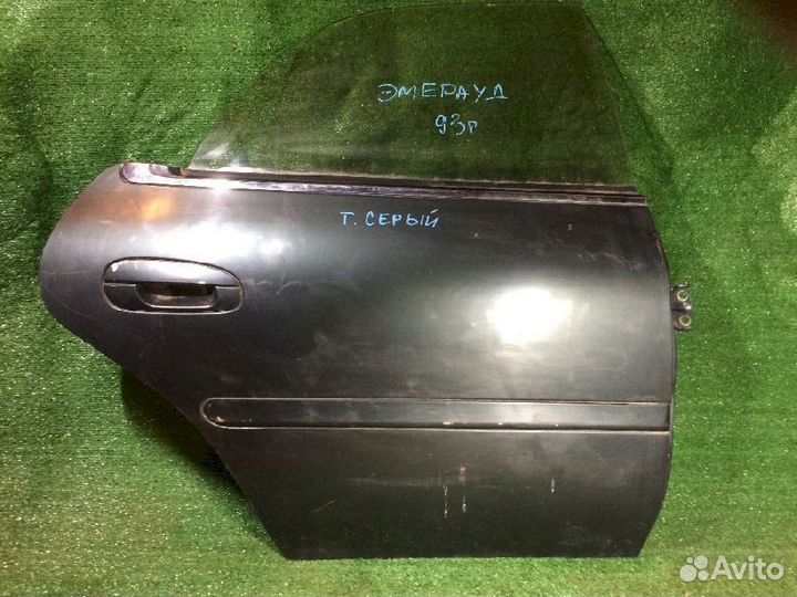 Дверь задняя правая Mitsubishi Emeraude E52A Серая