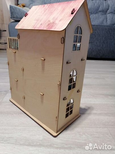 Домик кукольный