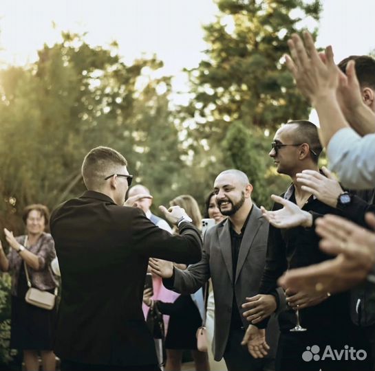 Ведущий на свадьбу