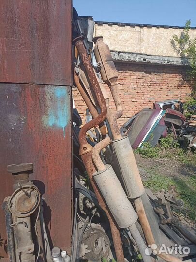 Нива chevrolet в разбор(2123)