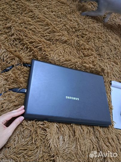 Ноутбук samsung