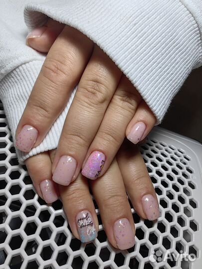 Услуги маникюра на дому